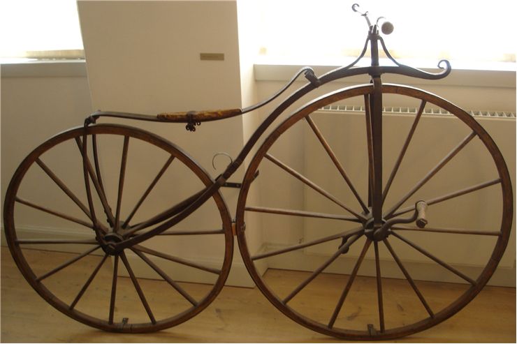 Picture Of Bicycle Serpentine Frame 1865