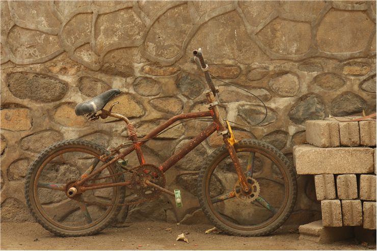 Picture Of Old Rusty Bicycle